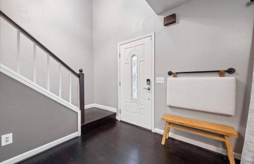 Brand New Stay! Pool • Hot Tub • Game Room Retreat - Foto 38