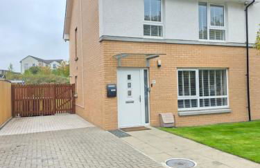 Entire Spacious 3-Bed Family Home, City Centre, Free Parking, Garden - Foto 4