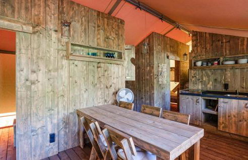 6 Bedroom Pet Friendly Home In Carcès - Foto 17