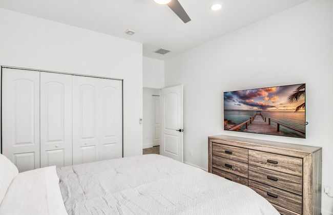 6BR Sleeps 15 Pool BBQ Firepit Games Stables More! - Foto 3