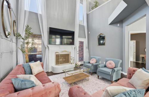 Parisian-Inspired 5-BD w Pool Playground Cinema - Foto 7