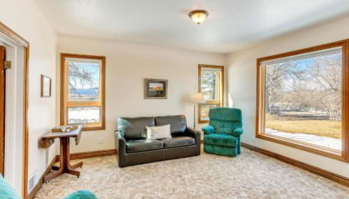 Patio and Mountain Views Farmhouse in Mancos! - Foto 4