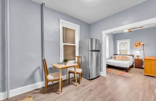 Historic Cozy Haven in Little Italy - Foto 3