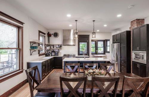 Mountain Manor Sandy HotTub, 3KingBeds, Ski Mt Hood - Foto 14