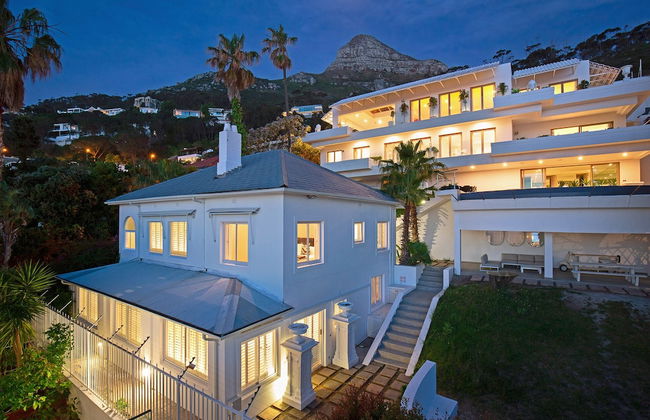 Clifton YOLO Spaces – Clifton Boutique Apartments - Photo 1