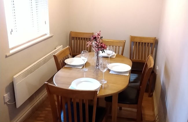 Victoria Cloisters Apartments - Photo 16