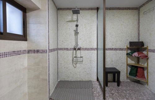 Charming Villa in Mondrón with Private Pool - Foto 29