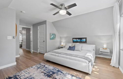 Secret Pool Cabana- Mins to Downtown and Beach - Foto 42