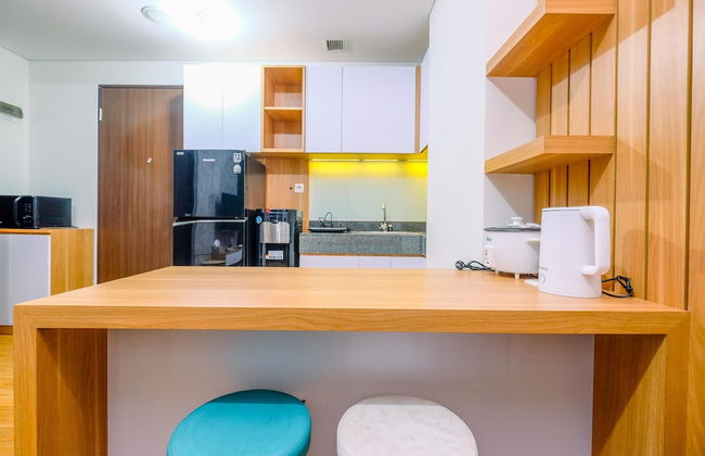 Great Location And Comfort 2Br Transpark Cibubur Apartment - Foto 14