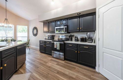 Scottsdale Paradise Poolside with Hot Tub & Gym - Foto 17