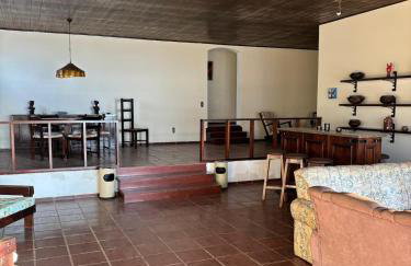 Magnífica Chácara com Fundo para a Represa - Photo 1