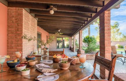 Charming 5bdr Hacienda w/ Pool, Fire Pit, Billiards La Casona by Avantstay - Foto 14