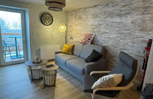 Charme et quiétude au cœur du Haut-Jura - Foto 1