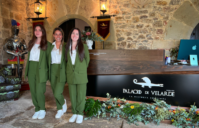 Visita guiada por el Palacio de Velarde - Foto 3