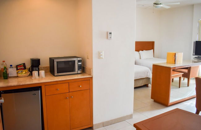 Ambiance Suites Cancun - Photo 19