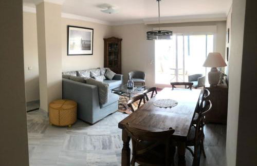 Puerto Banus, Superior 3BR Penthouse in Marbella - Photo 36