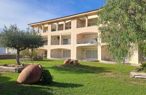 Apartamento con piscina a 50m de la playa - Foto 24