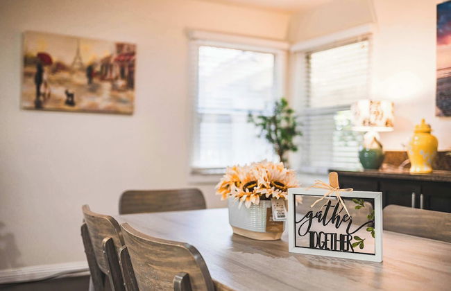 Not Affected by the Fire/spacious Retreat w/ Large Kitchen & Outdoor Patio - Foto 47