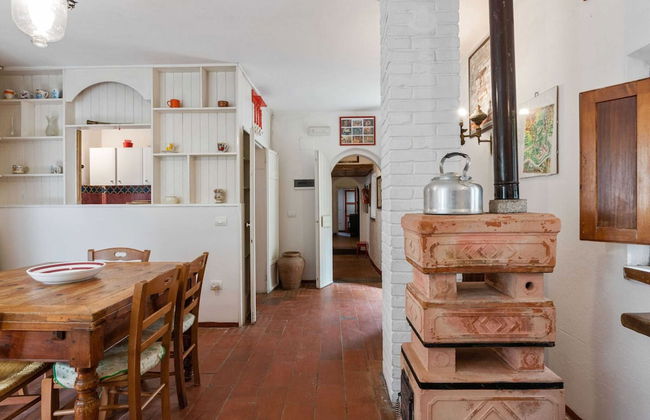 Idyllic Retreat in Tuscany - Photo 19