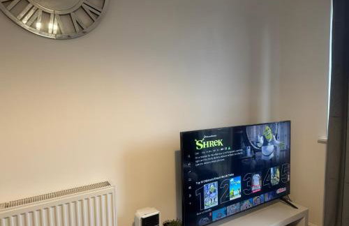 Apartment near Luton Airport, Train Station & Football Club - Foto 2