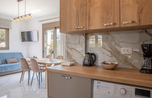 Villa Leandros Premium Suites - Photo 28