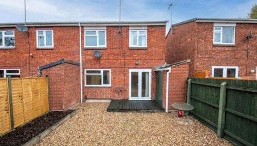 Cosy 3BR Home in Redditch - Sleeps 6 - Foto 3