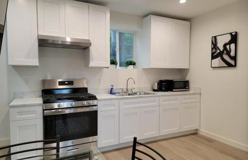 Spacious 2-Bedroom, One and a Half Bath Home in Pico-Robertson Near Beverly Hills and Cedars-Sinai - Foto 14