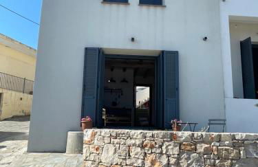 The Stone House - Photo 38