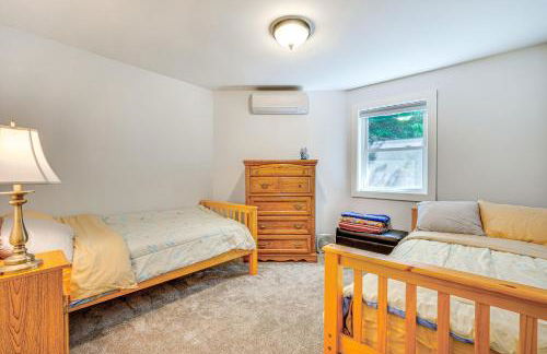 Wilmington Retreat Near Trails, Skiing and Festivals - Photo 28