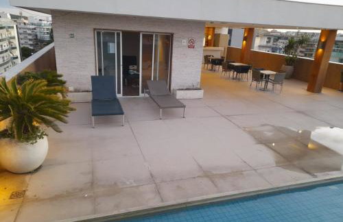 Flat Aconchegante Edifício Royale Cabo Frio - Passagem - Praia do Forte - Foto 37