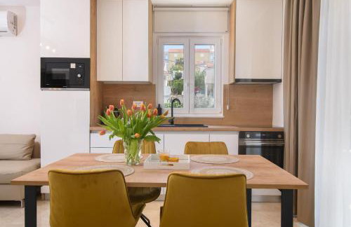 Villa Barbara & Zoran with heated swimming pool - Photo 33