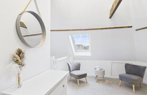 Corner House- hot tub and outdoor fireplace - Foto 3