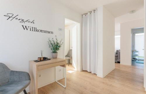 Modernes Apartment mit Terrasse & Garten, Parkplatz & 24h Self-Check-in - Foto 6