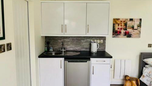 Rose View - Modern detached bungalow - Photo 5