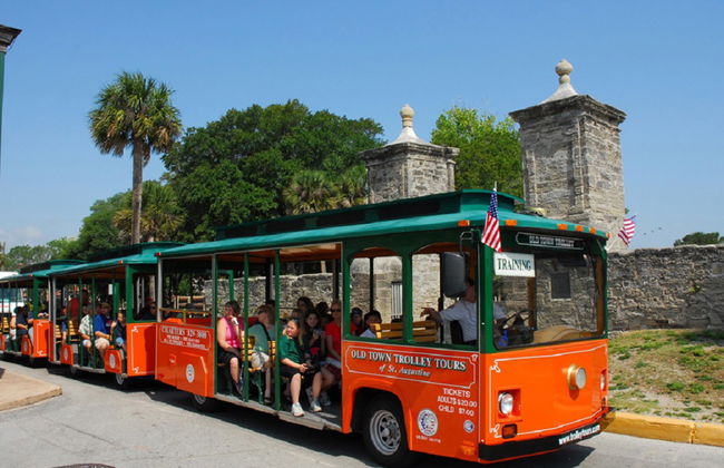 Old Town Trolley - Foto 1