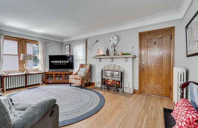 Edina Escape - Photo 15