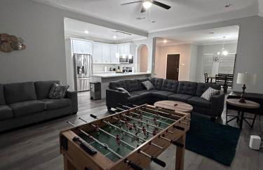 Stunning 3BR Home Near Downtown Houston - Sleeps 8 - Foto 37