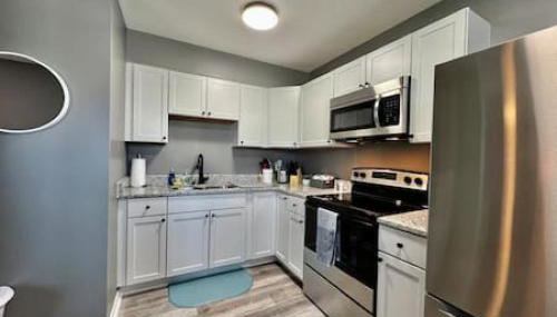 Charming, Stylish remodeled Trenton Apartment - Foto 3, stove, dishwasher, pet friendly, toaster