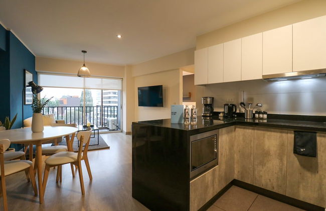 w Extraordinary 2BR w Balcony in San Isidro - Foto 1