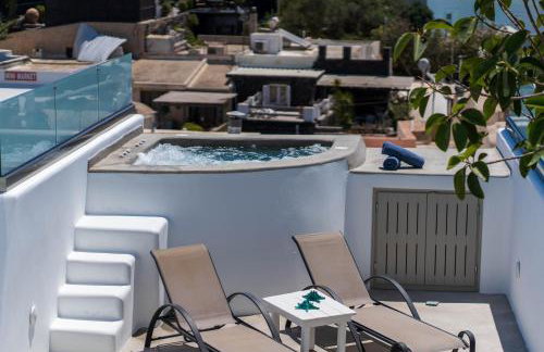 NEW Yiota Collection 4 Suites & 4 Prive Jacuzzi - Foto 109