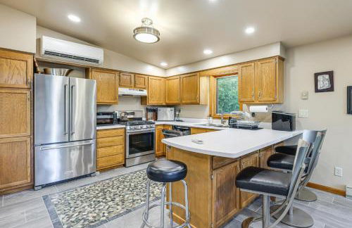 9 Mi to Hickory Ski Center Wooded Warrensburg Gem - Foto 11