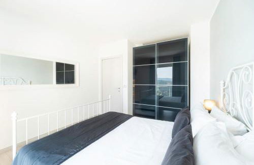 La Villa Holiday House - Photo 18