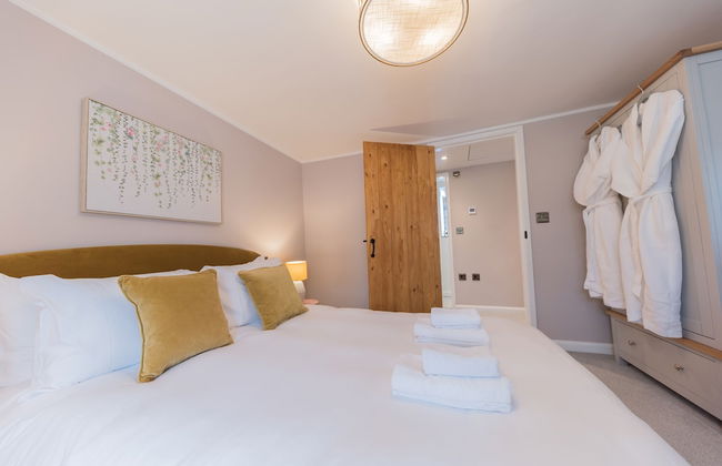 The Flags - Photo 15