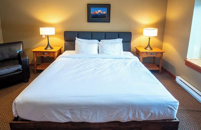 Pinnacle Ridge Chalets by Fernie Lodging - Photo 51