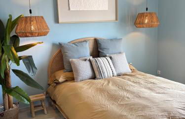 Luxury Villa with Panorama View and Heated Pool - Photo 62