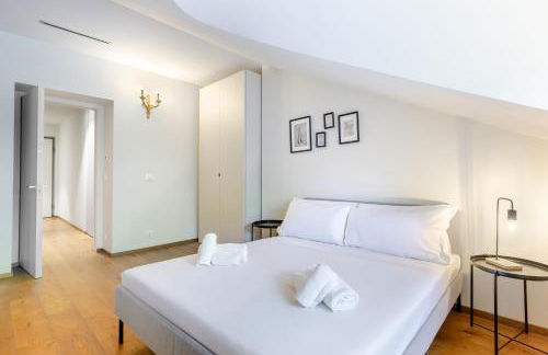 Hostdomus - Lagrange Luxury Apartment - Photo 8