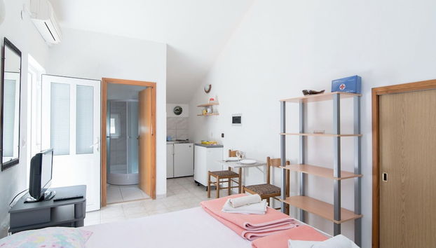 Apartments Pinija - Studio With Terrace - - Foto 5, Habitación