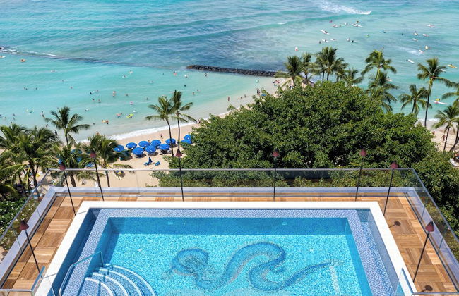 Espacio The Jewel Of Waikiki - Photo 1