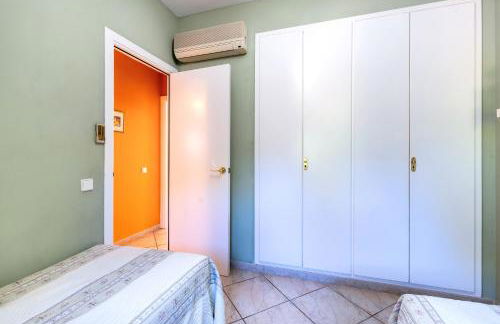 Villa Familiar c/Piscina + Wifi y Parking Gratis by Sunset Rentals (Bonmont) - Foto 18