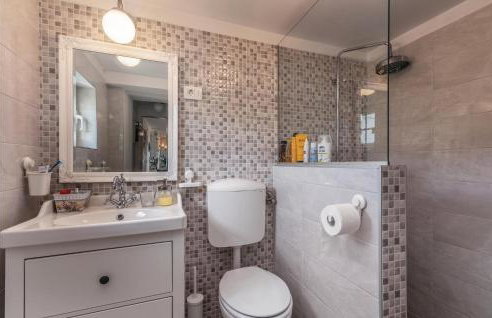 Cozy Home In Cres With House A Panoramic View - Foto 44